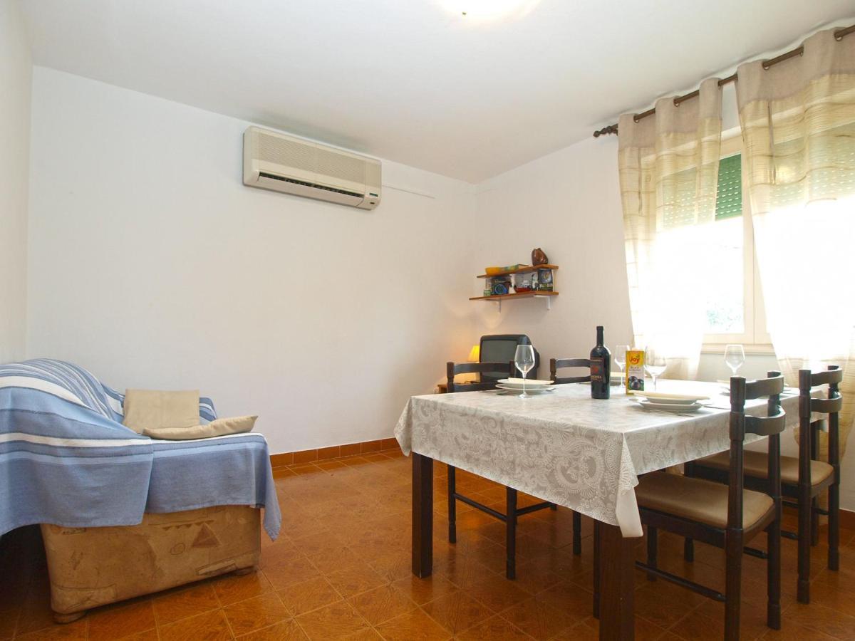 Apartment Slavica 2010 Пула Екстериор снимка