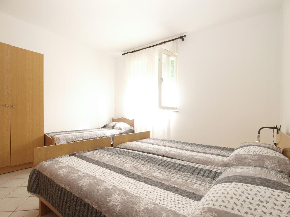 Apartment Slavica 2010 Пула Екстериор снимка