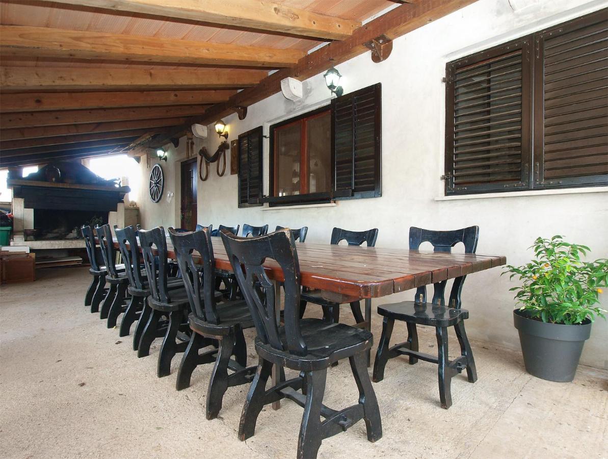 Apartment Slavica 2010 Пула Екстериор снимка